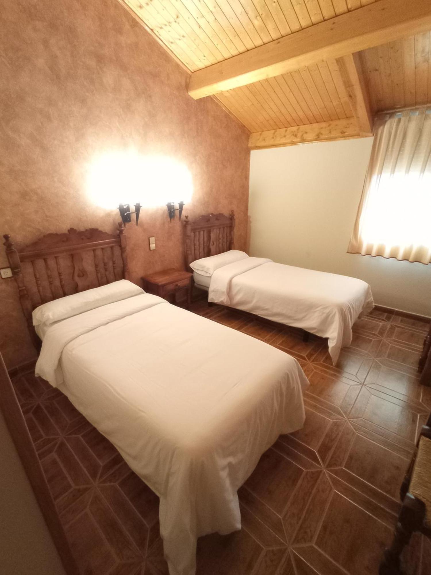 Twin Room Bathroom
